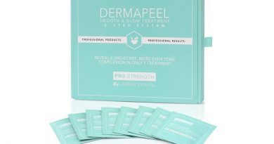 Is Dermaplaning at Home Safe? Here’s What You Need to Know