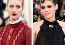 Kristen Stewart and Mackenzie Davis Star in the Lesbian Christmas Rom-Com We’ve Been Waiting For