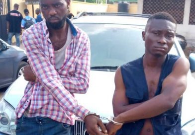 Edo Police arrest 2 suspects for stealing N5.2m dropped by robbers – P.M. News Edo Police arrest 2 suspects for stealing N5.2m dropped by robbers – P.M. News