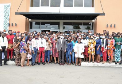 Obaseki charges newly employed Edo workers on commitment, service delivery …assures of better wages for Edo civil, public servants – Nigerian Observer