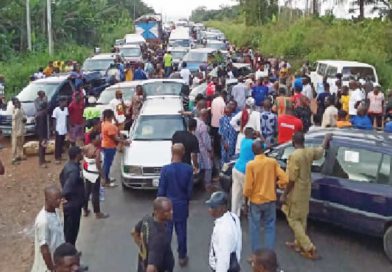 Travellers stranded as drivers barricade Edo highway over serial kidnapping – Punch Newspapers