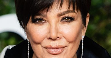 Kris Jenner Debuts a Sleek and Chic New Hairstyle