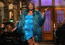 Lizzo Jokes About Chris Evans Pregnancy Rumors As <i>Saturday Night Live</i> Host